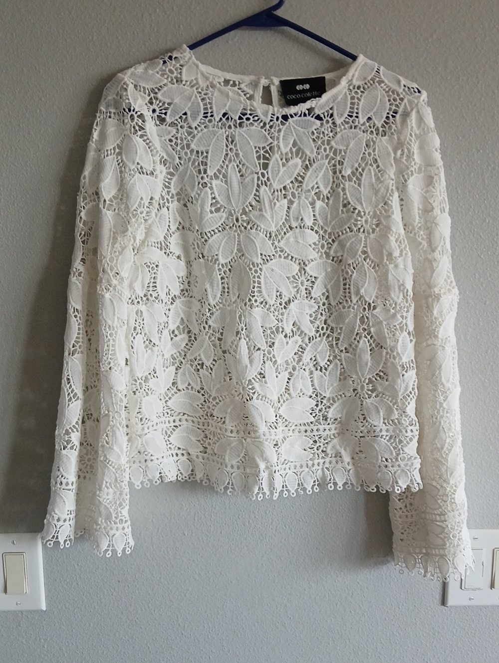 Coco Colette Medium White Lace Long Bell Sleeve Top Crochet